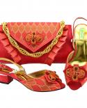 حذاء وحقيبة بتصميم إيطالي مجموعات أحذية وحقيبة نيجيرية رائجة البيع لتتناسب مع الأحذية مع حقيبة باللون المرجاني