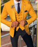 2022 New Custom Fashion Handsome Lapel Yellow Mens Slim Groomsmen Suit For Wedding Dinner Party Mens Three Piece