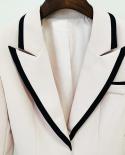 June Lips 2022 Spring New Cuff Feather Decorative Stitched Suit Jacket Womens High End Elegant Lapel Formal Business Su