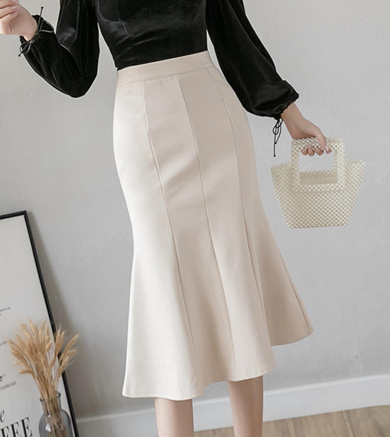 Beige outlet office skirt