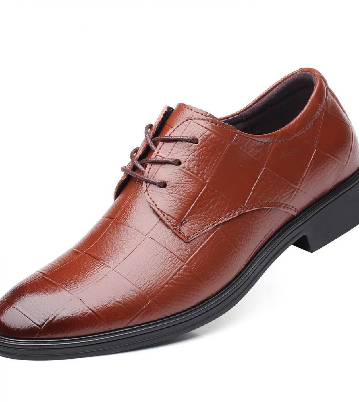 נעלי ברוג חדשות לגברים נעלי מסיבה נושמות מעור נעלי שמלת עסקים נעליים מחודדות אוקספורד נעלי חתונה יוקרה לגברים