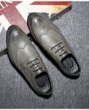 New Fashion Casual Italian Stylist Men Flat Formal Oxfords Wedding Shoe Mens Dress Shoes Leather  Brogue Shoes Big Size 