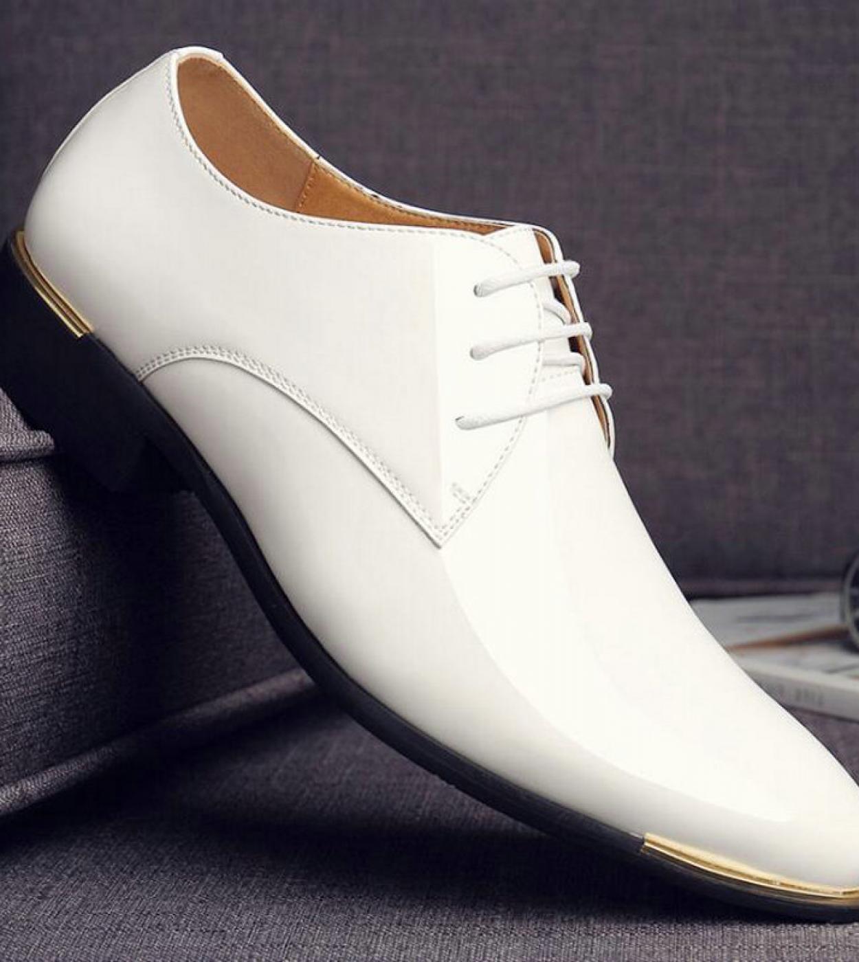 Scarpe eleganti da uomo di marca di lusso di grandi dimensioni