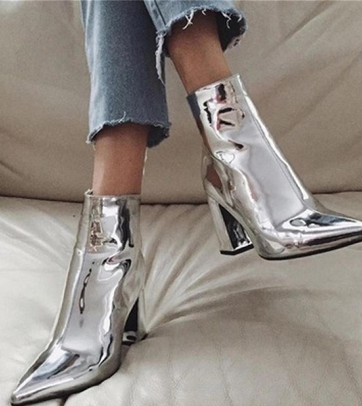 Botines plata 2025
