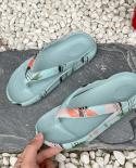 Breathable Beach Men Slippers Soft Comfort Uni Flip Flops Summer Casual Mens Shoes Lightweight Fashion Graffiti Flipflop