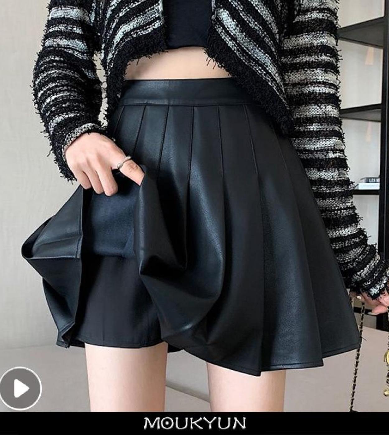 Are leather mini outlet skirts in fashion