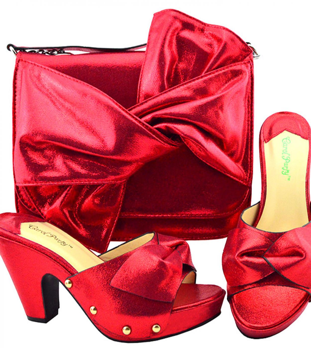 Sapatos femininos em alta discount