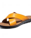 2023 nuevas zapatillas de cuero de verano hechas a mano, sandalias de playa de moda para hombres, chanclas para exteriores