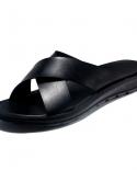 New Mens Slippers British Fashion Men Sandals Lazy Beach Sandals Flip Flops Men Summer Shoes