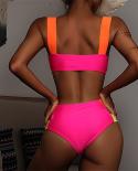 Fato de banho de peça única sem costas feminino frente única Neon rosa choque sutiã push up body oco body monokini praia maiô na