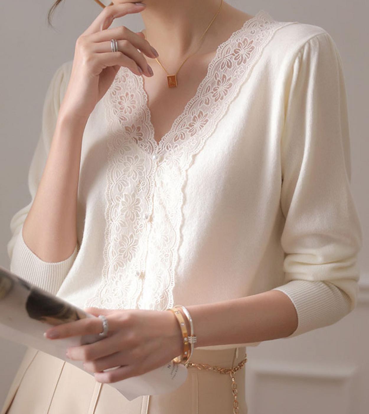 Camicetta elegante francese con cuciture in pizzo alla moda