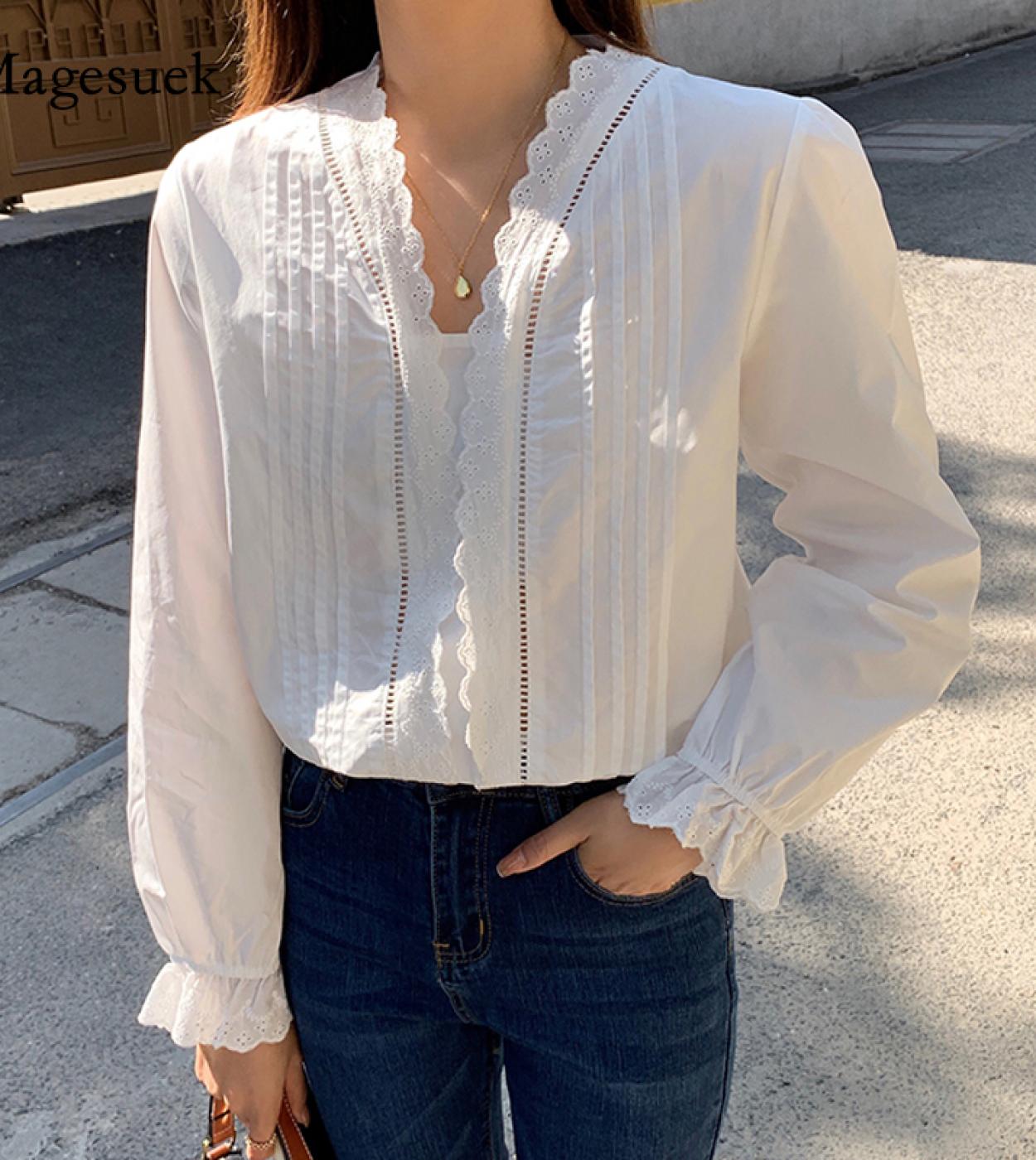 New Loose Ruffled Lace Blouse Women Spring Vneck Pleated Design White Shirt Womens Shirt Long Sleeve Cotton Top Female 