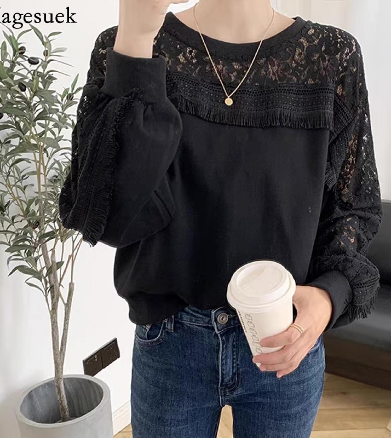 Hollow Embroidery Lace Stitching Blouse Women Long Sleeve Tshirt Autumn Vintage Oneck Shirt Loose Elegant Top Blusas 169