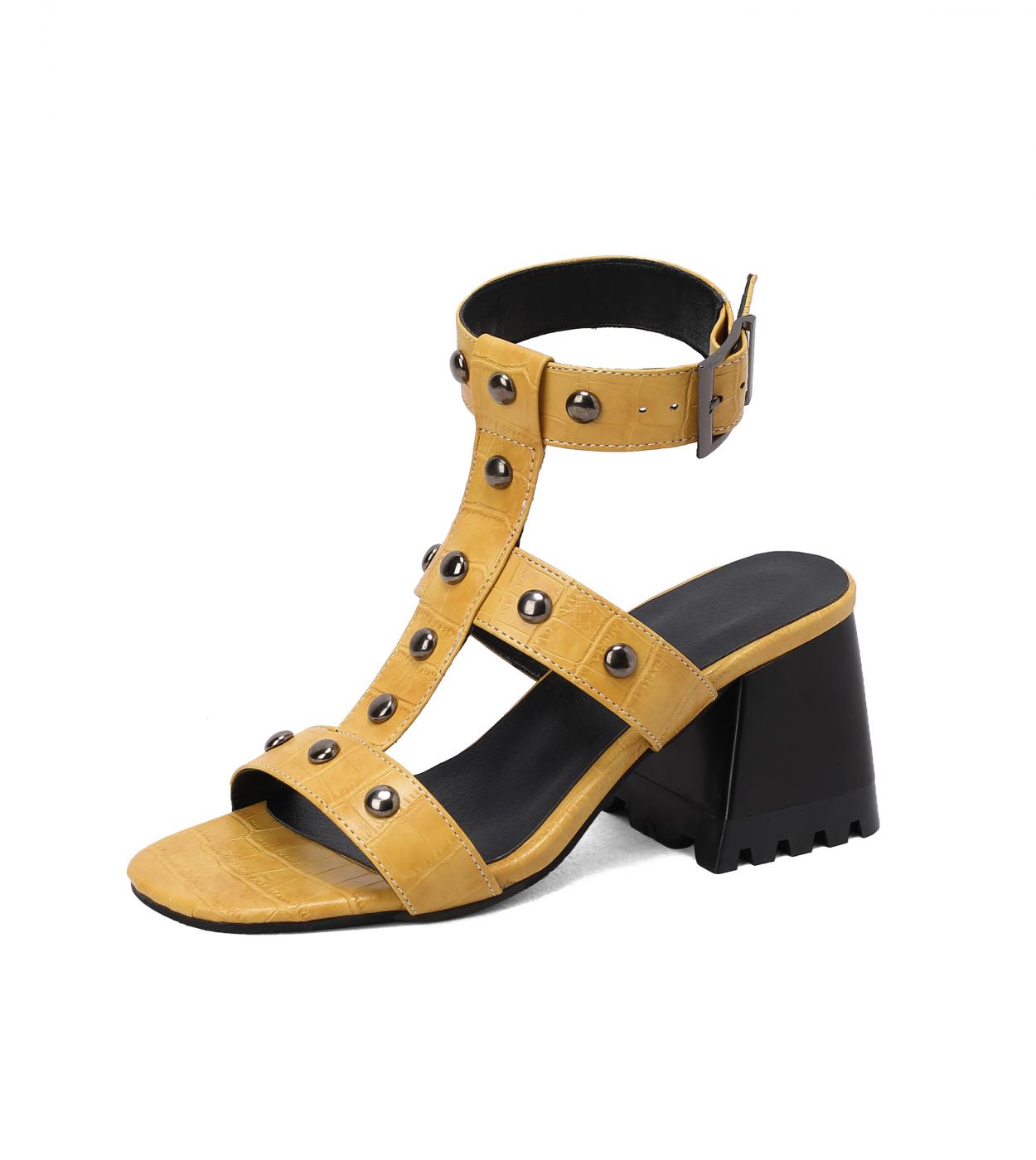 2022 nouveau en été sandales pour femme Rivet talons hauts dames chaussures en cuir Pu femmes sandales élégant Sandalias gratuit