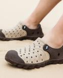 קיץ גברים סנדלי חוף גומי גברים כפכפים נעלי גן clog zuecos hombre outdoor slip on נושם חדש 2023