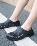 39 44 Mens Mules Clogs Summer Sandals Indoor Slip On Non Slip Breathable Light Beach Slippers Male Garden Shoes