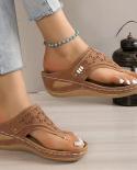 כפכפי אצבע תחתונים רכים מגמת אופנה לנשים סוליית עבה טריז פשוט החלקה על כל ההתאמה נעלי נשים 2023 קיץ סנדה