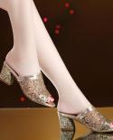 אישה סנדלי קיץ זהב סנדל פתוחה סנדל נעלי שמלת תחרה נעלי עקב נשים סנדלים עם עקבים מרובעים משאבות נעלי נשים