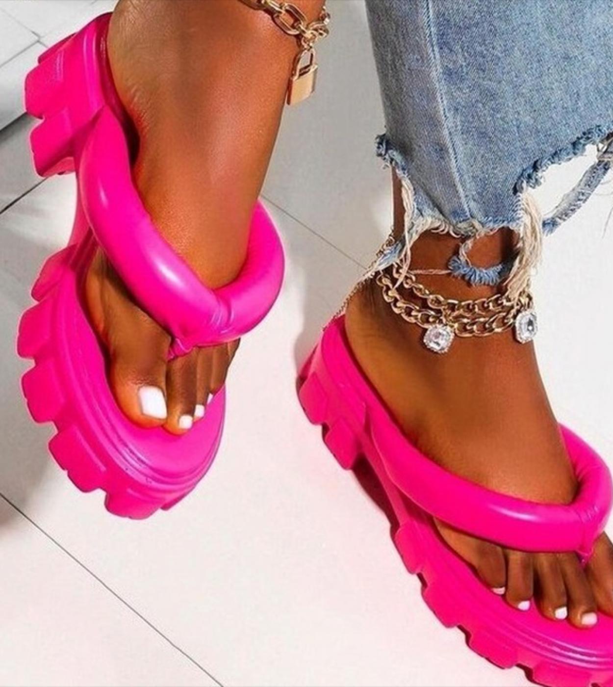 2022 New Solid Color Slippers Fashion Design Ladies Flipflops Ladies Thick Bottom Summer Slippers Open Toe Ladies Slippe