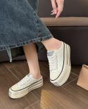 2023 أحذية نسائية جديدة سميكة سوليد الداخلية زيادة نصف سحب حذاء قماش المرأة الكعك مع دواسة المرأة فولكانيز