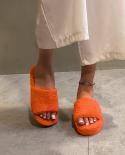 2022 جديد إمرأة حجم كبير أحذية نسائية شخصية الوجه أفخم جولة تو نعال مسطحة المرأة المنزل دائم نونسليب Sli