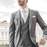Italian Stylish Grey Groom Tuxedos Fashion Groomsmen Dresses Best Man Mens Wedding Men Suits 3 Pieces(jacket+pants+vest+