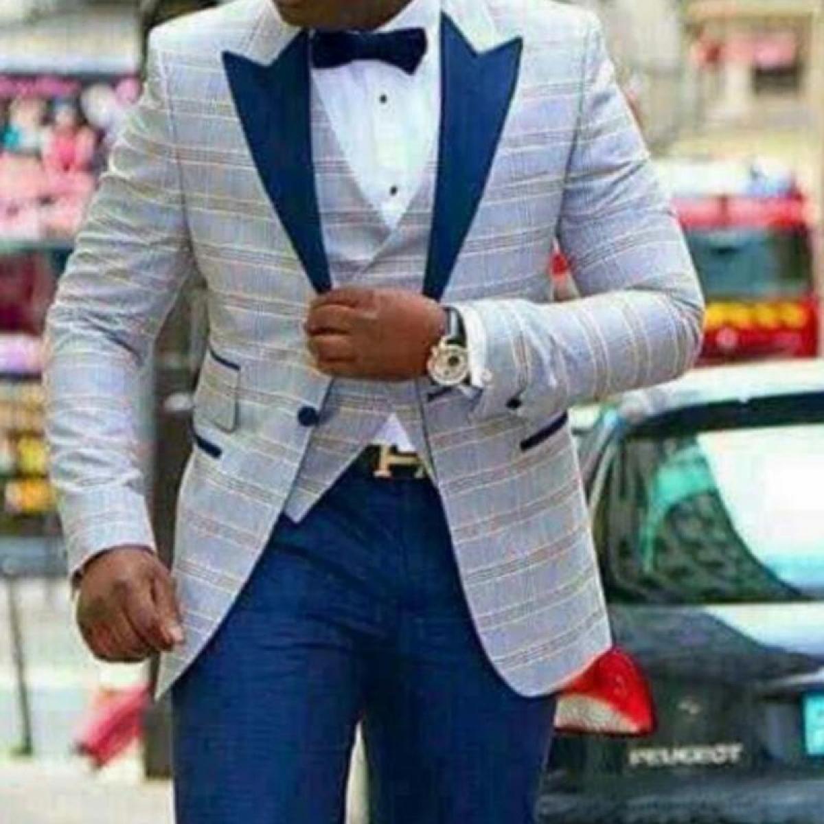 Slim Fit Groomsmen One Button Groom Tuxedos Peak Blue Lapel Men Suits Wedding Best Man 3 Pieces ( Jacket+pants+vest)