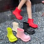 احذية المطر النسائية منصة أحذية المطر خفيفة الوزن مكتنزة مقاوم للماء أحذية ماء النساء عدم الانزلاق إيفا أحذية المياه قصيرة غال