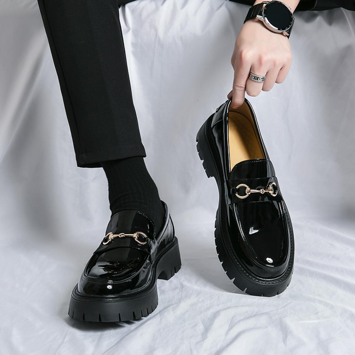 Mocasines charol hombre deals
