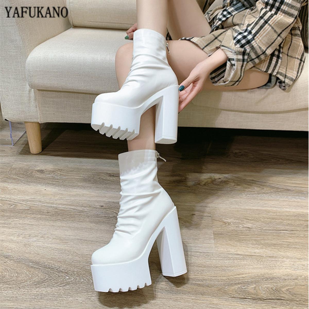 Botines alto sale
