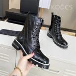 Women Lace Up Ankle Boots Genuine Leather Zip Short Boots Square Chain Heels Motorcycle Boots Designer Platform Combat B