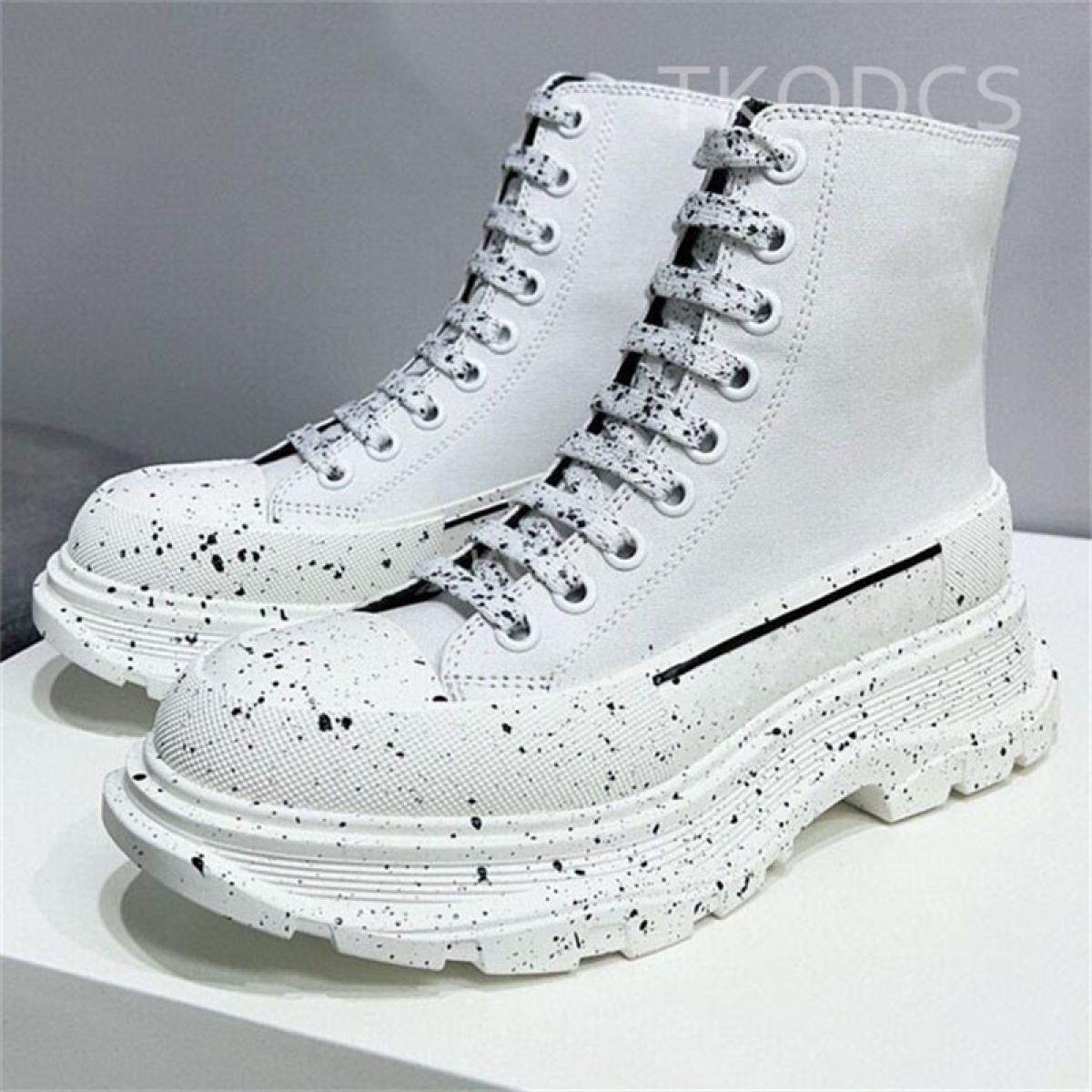 Runway Men Short Boots Platform Height Increasing Colorful Lace Up Lovers Shoes Designer Round Toe Flat Women High Top S