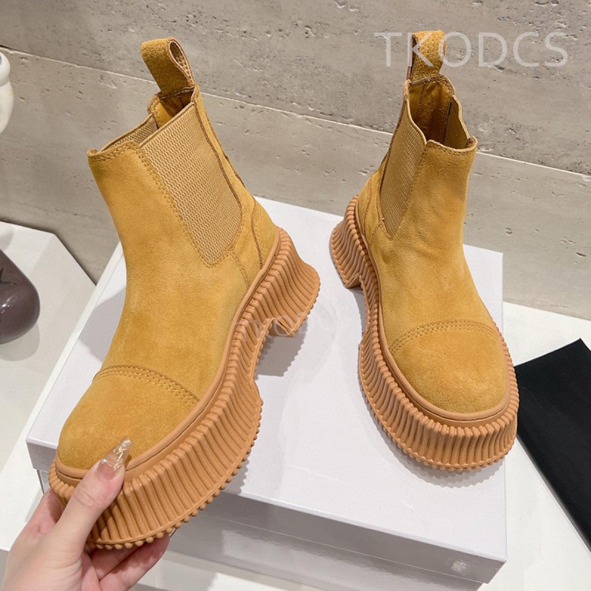Fashion Luxury Brand Ankle Boots Women Cow Suede Lace Up Platform Short Boots Handmade Retro Motor Boots Slip On Chelsea