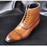 أحذية جلدية بسحاب جانبي للرجال للربيع على الطراز البريطاني برباط علوي أحذية عالية الحجم للمشي لمسافات طويلة بوتاس ماسكول