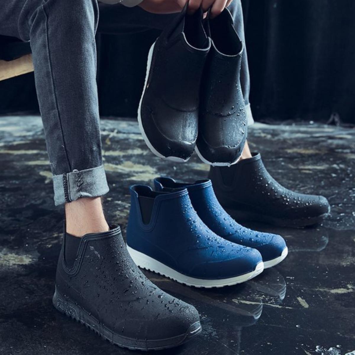 Botas de hotsell lluvia hombre cortas
