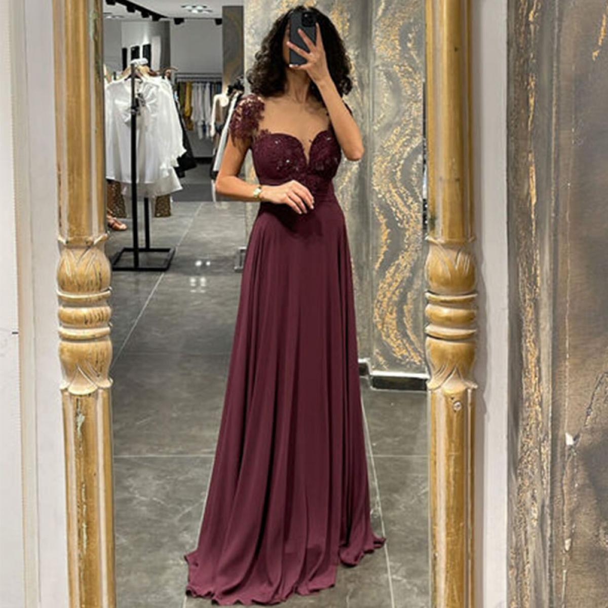 Burgundy Evening Party Gowns 2023 A Line Chiffon Floor Length Swetheart Short Sleeve Party Dresses Button Back New Appli