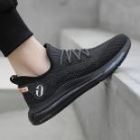 Men's Shoes 2023 New Summer Mesh Shoes Sports Running Shoes Leisure Breathable Men's Soft Sole Mesh Shoes Lightweight Fa