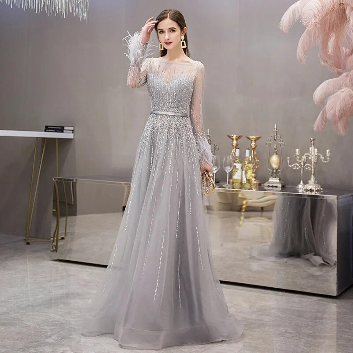 Luxury Feather Long Sleeve Dubai Evening Dress  Dubai Wedding Luxury Gowns  Dubai  