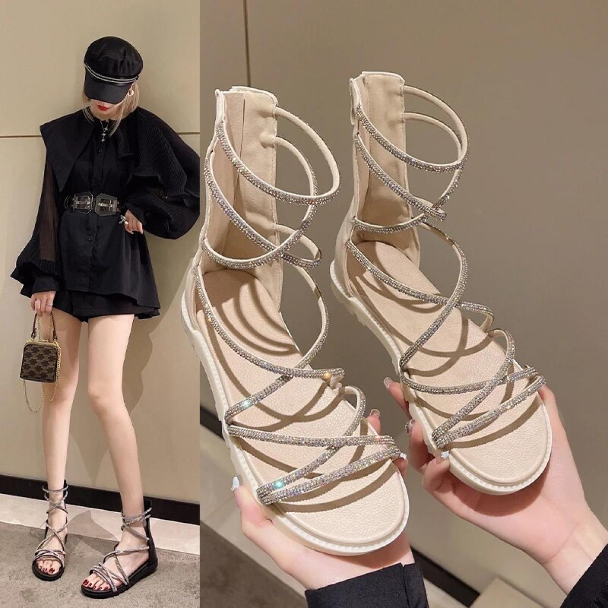 סנדלי יהלומים מלאכותיים שטוח פיות רוח 2022 עונת הקיץ אופנה חדשה allmatch נטו אדום ins גאות נעליים רומיות סנדלי נשים