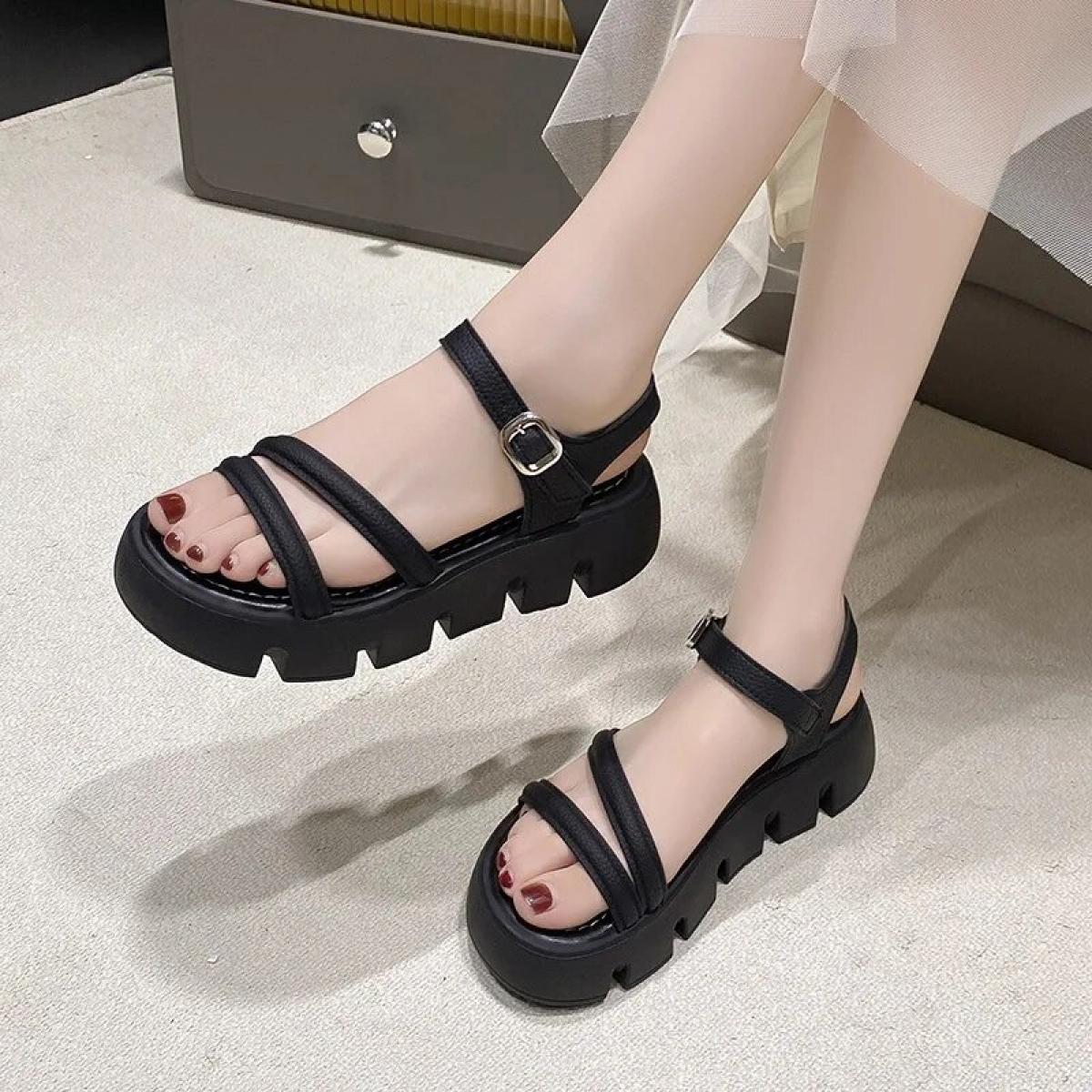 Scarpe donna 2023 moda sandali da donna romani piattaforma estiva sandali Casual donna fascia stretta scarpa con cinturino con f