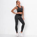 Seamless Yoga Sets Sports Fitness High Wasit Hiplifting Pants Beauty Back Jacquard Bra Suits Workout Gym Leggings Set Fo
