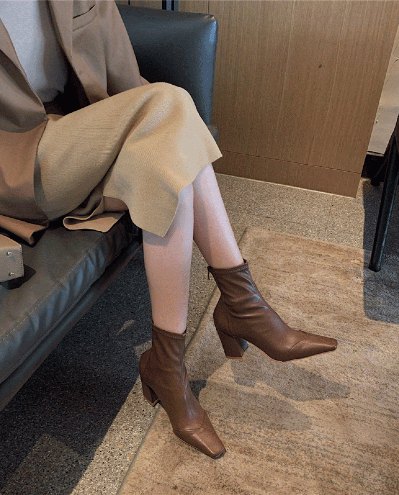 Internet Celebrity Elastic Thin Boots Autumn And Winter New Thick Heel Short Boots Square Toe High Heel Spring And Autum