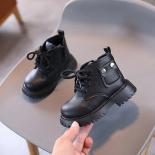 Nuevas botas para niños, botines con remaches de cuero de estilo británico, botines impermeables para niños y niñas, moda antide