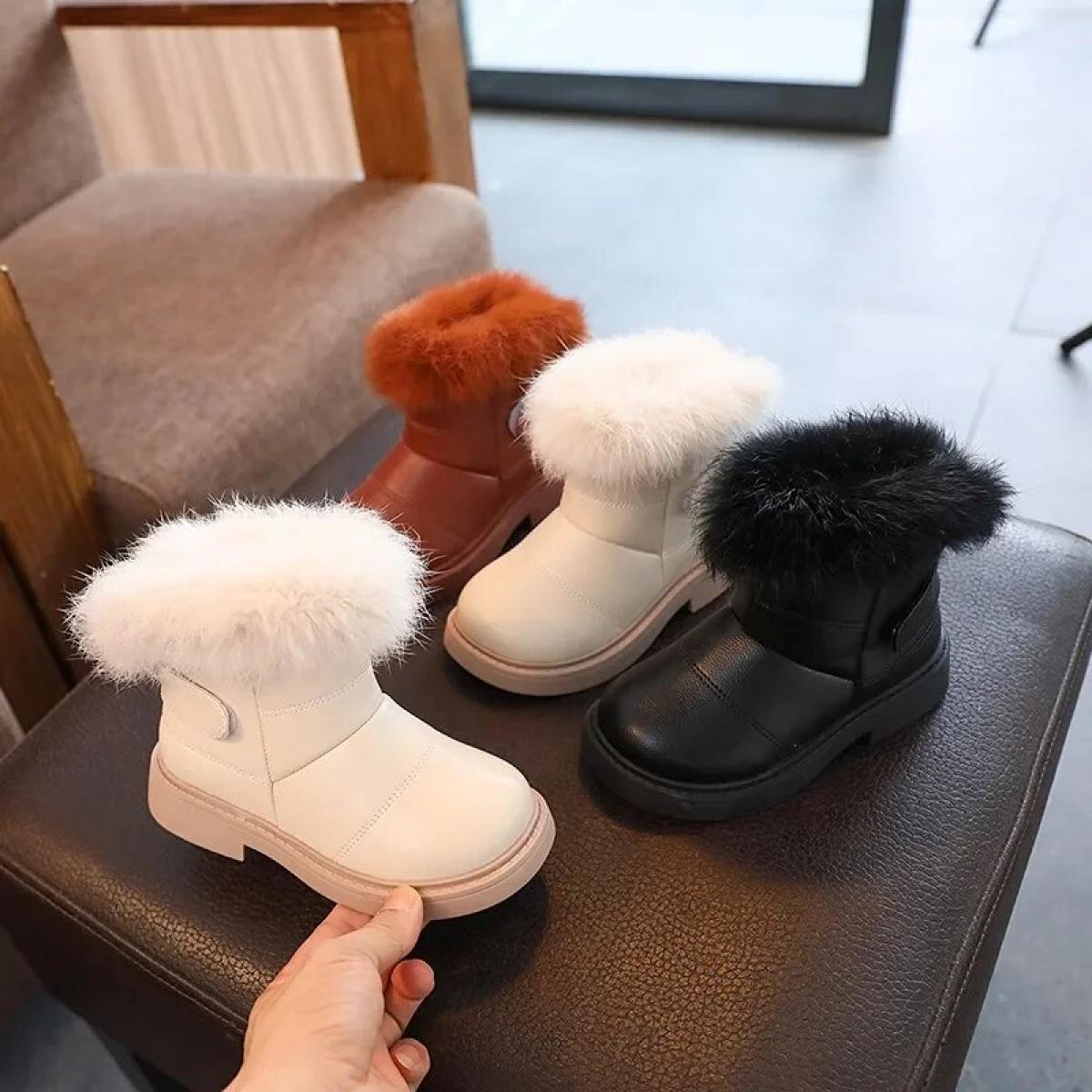 New Fashion Solid Color Britain Style Girls Boys Casual Boots Plush Winter Cotton Shoes Soft Baby Short Boot Kids Non Sl