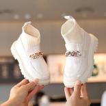 الفتيات الأحذية الجلدية سلاسل معدنية تحلق المنسوجة خياطة الأميرة الأحذية 2024 الأزياء الجوارب أحذية الاطفال الأحذية الجلدية النا