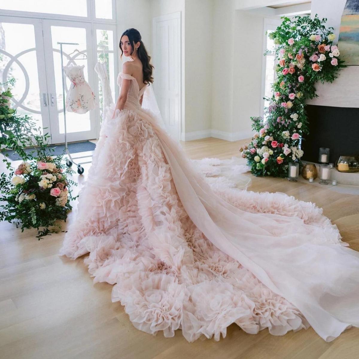 Pink fluffy wedding dress outlet