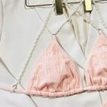 طقم بكيني صغير بسلسلة من اللؤلؤ لباس سباحة وردي للنساء 2023 ملابس سباحة بكيني مثلث موهير ثوب استحمام Biquin