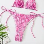 الوردي مخطط مايكرو الرسن مثلث البيكينيات مجموعة ثونغ المايوه النساء ملابس سلسلة Biquinis لباس سباحة البيكينيات 2024