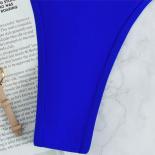 الأزرق مايكرو ثونغ بيكيني النساء ملابس السباحة الكريستال سلسلة الرسن المايوه المايوه مثلث البيكينيات مجموعة 2024 Mujer Bat