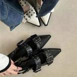 أحذية Slingback القوطية بكعب مكتنز المرأة مضخات برشام نمط الشارع كعب متوسط ​​خمر صندل كاجوال لربيع وصيف